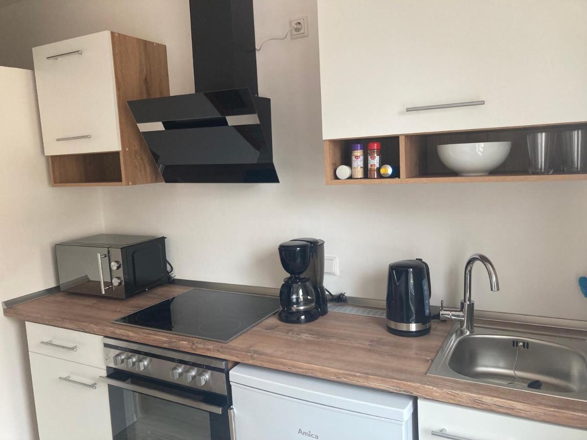 Ferienwohnung Am Petersberg アイゼナハ エクステリア 写真