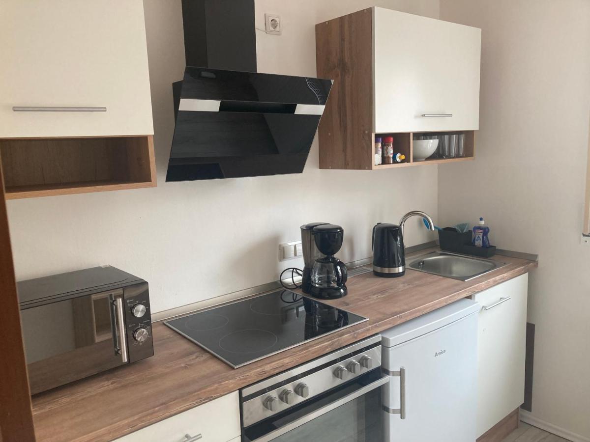 Ferienwohnung Am Petersberg アイゼナハ エクステリア 写真